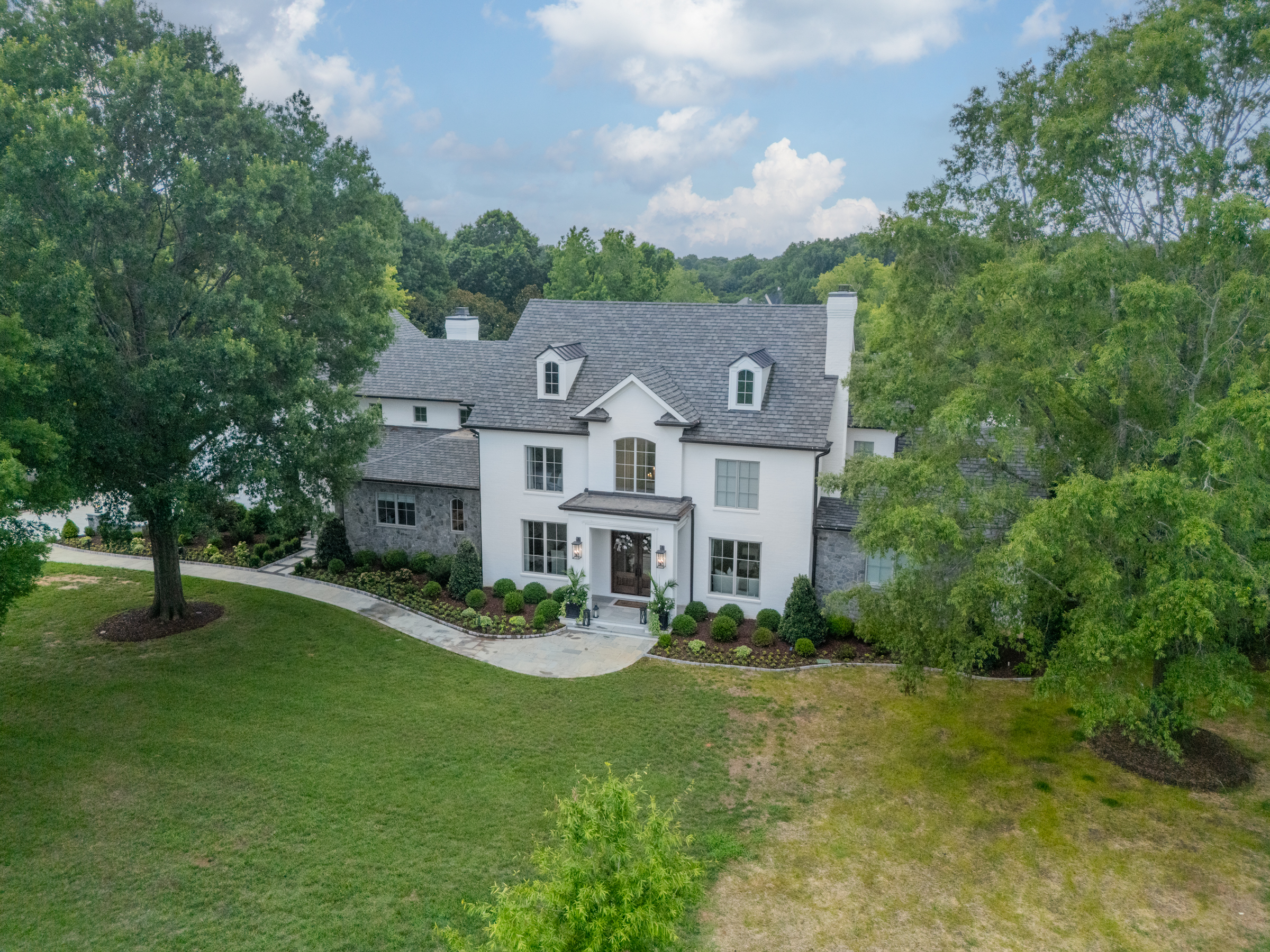 Building on Your Lot With A Custom Home Builder in South Charlotte NC