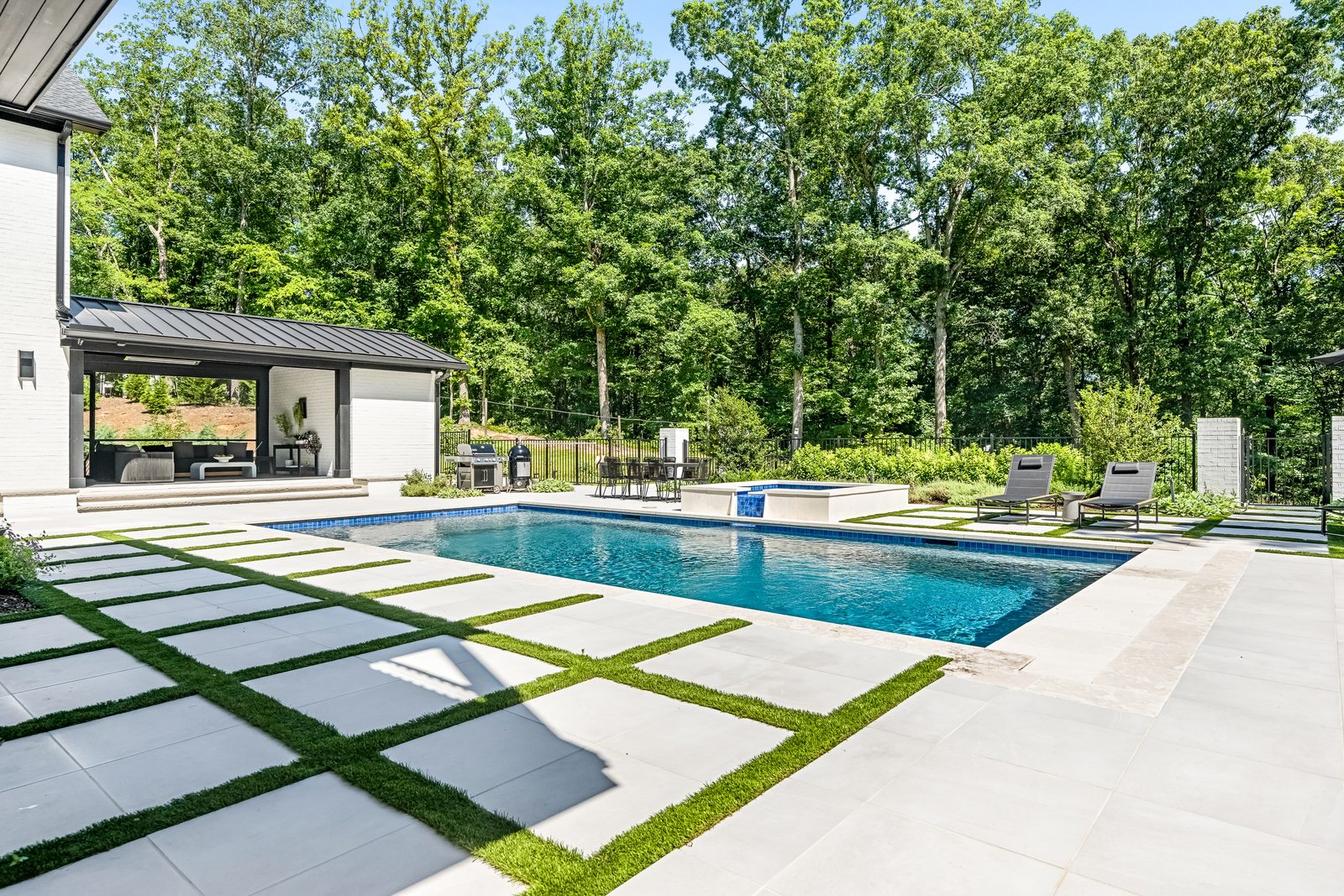 Chanel custom home in South Charlotte — interior view, photograph 6 of 34