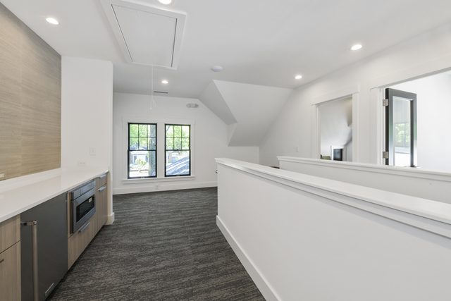 East Boulevard custom home in East Blvd — interior view, photograph 13 of 16