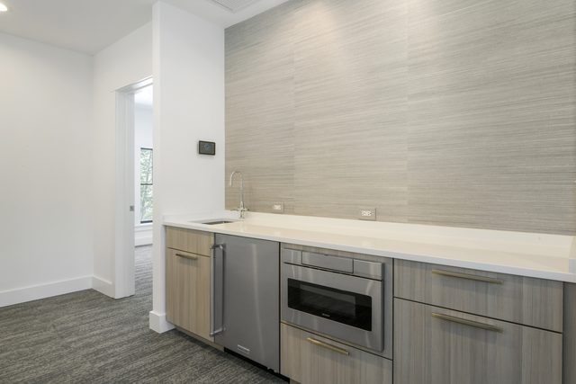 East Boulevard custom home in East Blvd — interior view, photograph 14 of 16