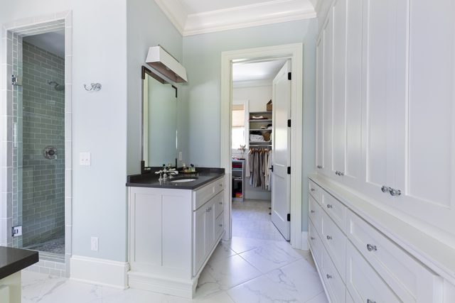 Giverny custom home in SouthPark — interior view, photograph 31 of 51