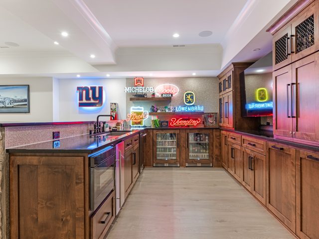 Highbury custom home in Weddington — interior view, photograph 17 of 18