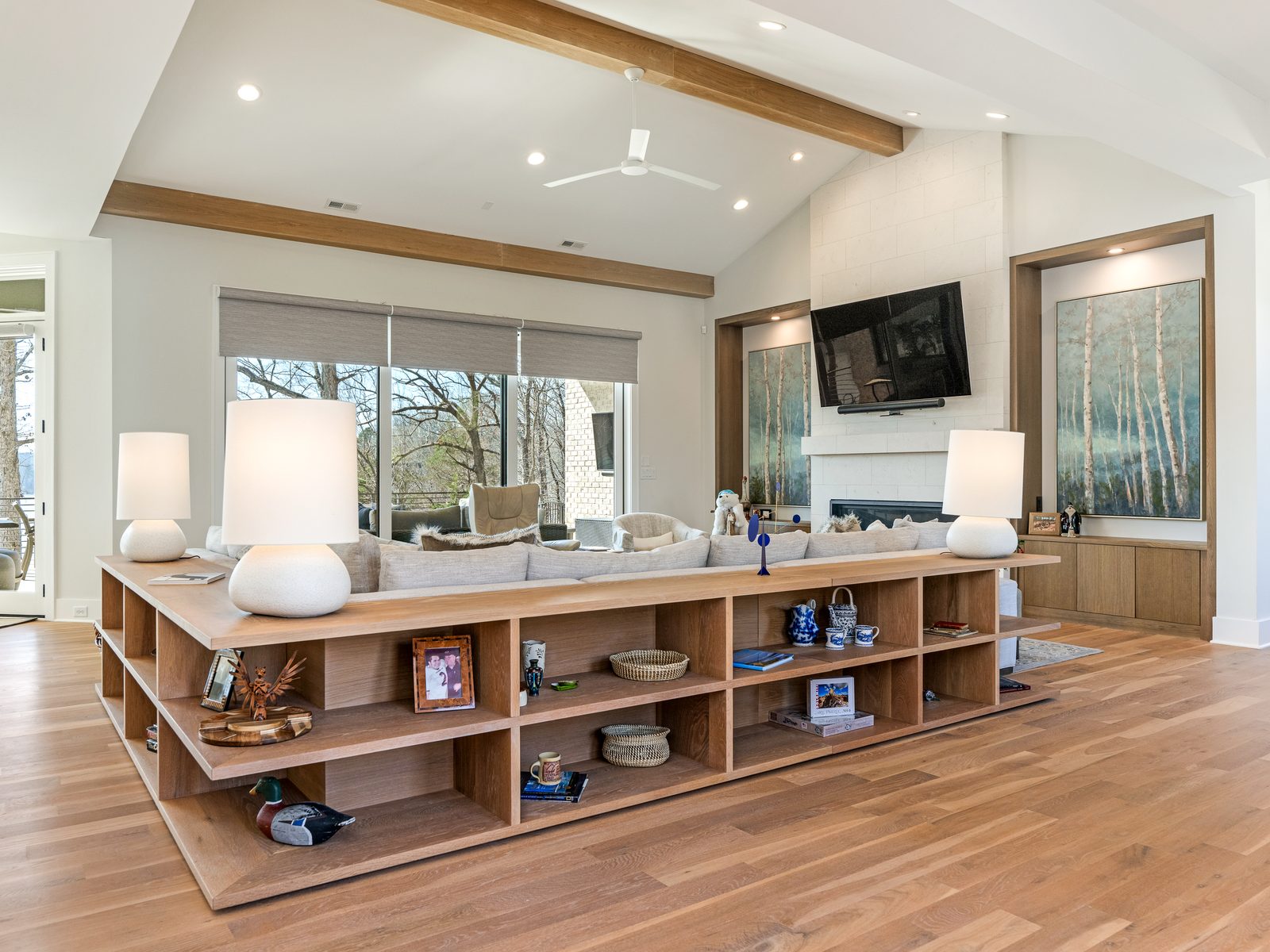 Lake View custom home in Lake Wylie — interior view, photograph 5 of 12