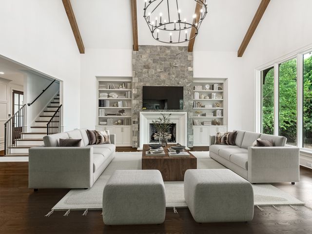 Everett Custom Homes portfolio photograph 2 of 12
