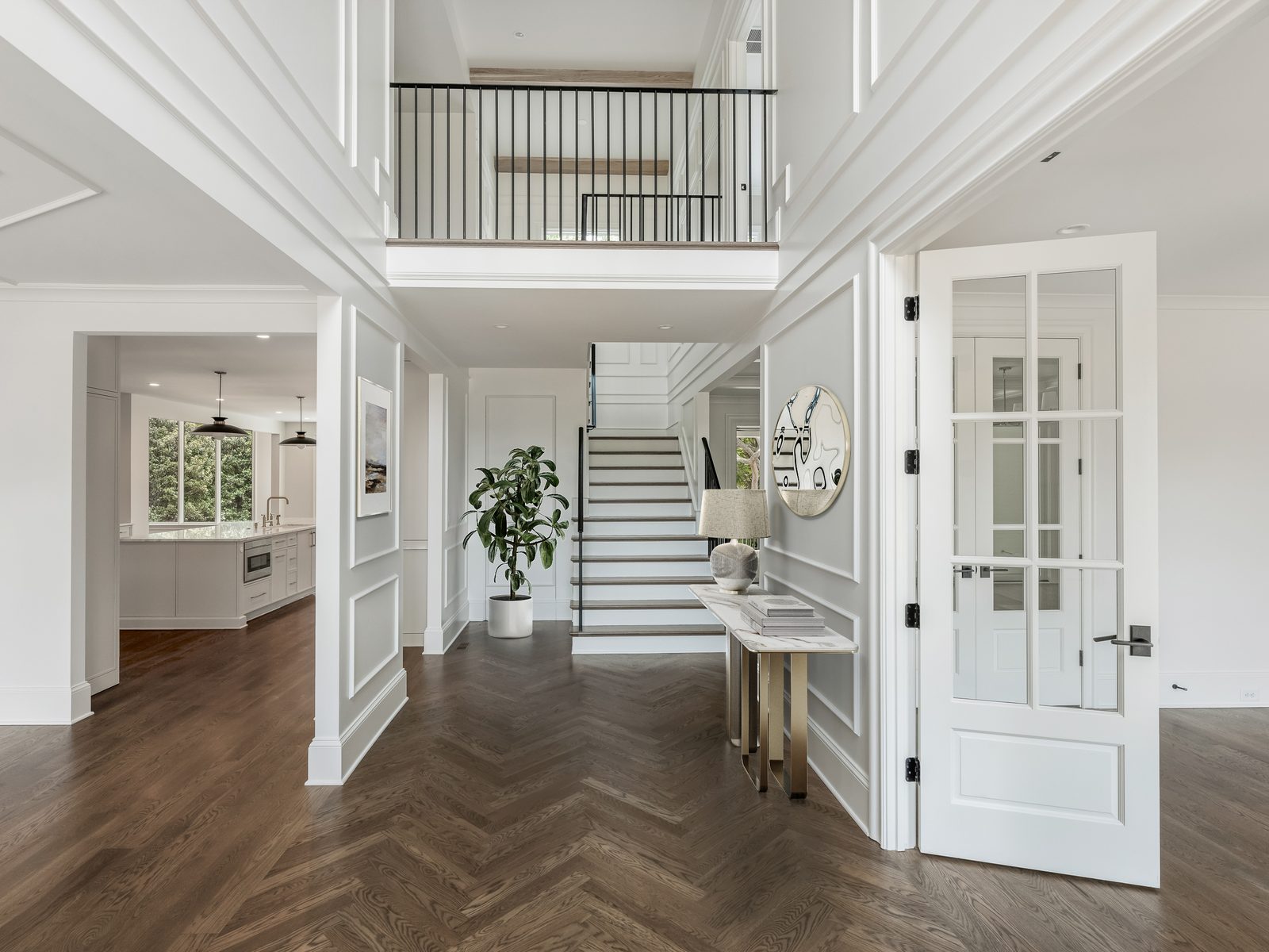 Waldon custom home in South Charlotte — interior view, photograph 8 of 166