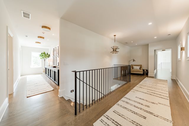 Waldon custom home in South Charlotte — interior view, photograph 100 of 166