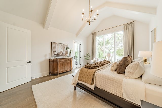 Waldon custom home in South Charlotte — interior view, photograph 52 of 166