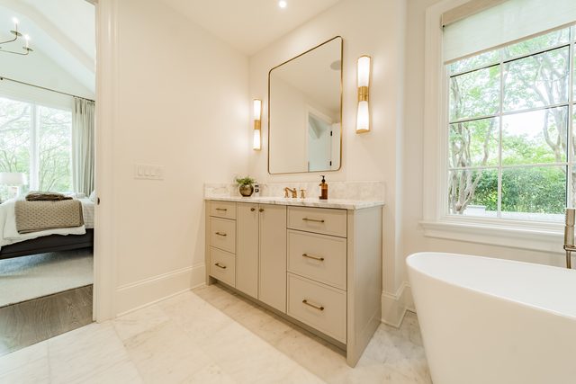 Waldon custom home in South Charlotte — interior view, photograph 55 of 166