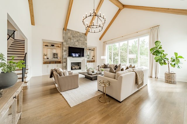 Waldon custom home in South Charlotte — interior view, photograph 70 of 166
