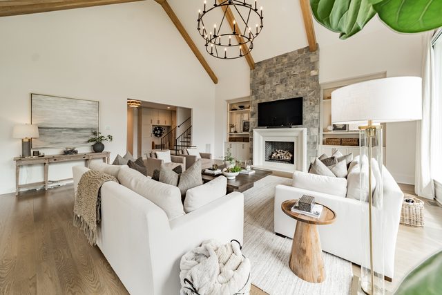 Waldon custom home in South Charlotte — interior view, photograph 71 of 166