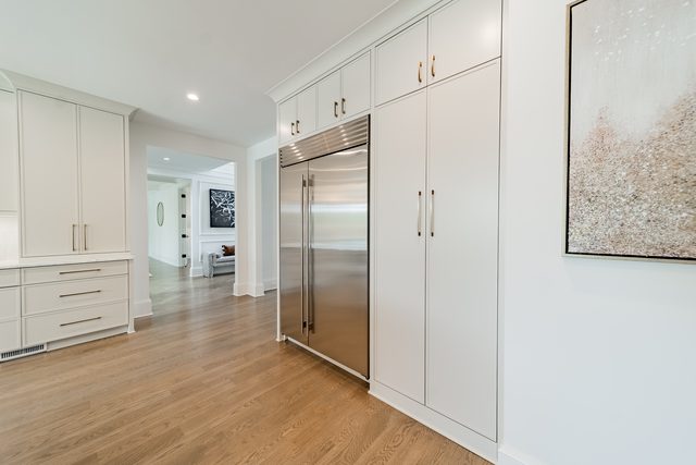 Waldon custom home in South Charlotte — interior view, photograph 78 of 166
